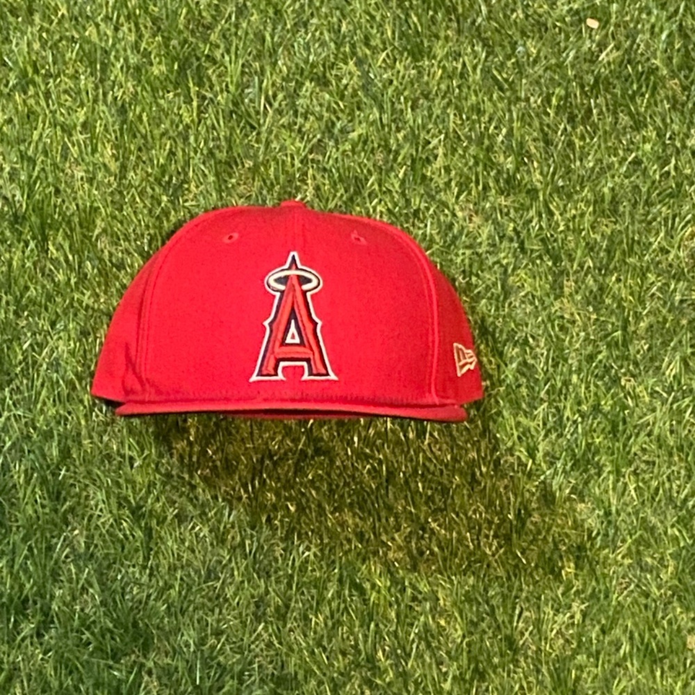 Los Angeles Angels New Era Red Fitted Hat (7 1/2)